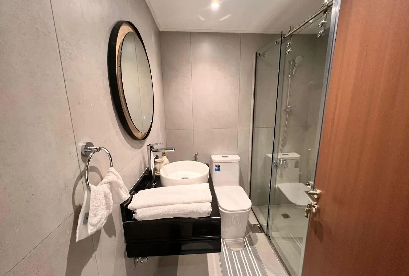 2-Bed Brand New Fully Furnished Apartment Dubai 0*,